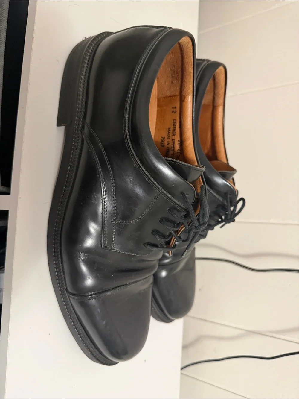 Johnston & Murphy Black Cap-Toe Leather Oxfords